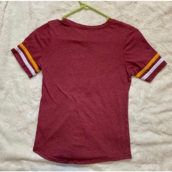 Junior's Iowa State Cyclones V-Neck Graphic T-Shirt Size Large - Picture 2 of 9